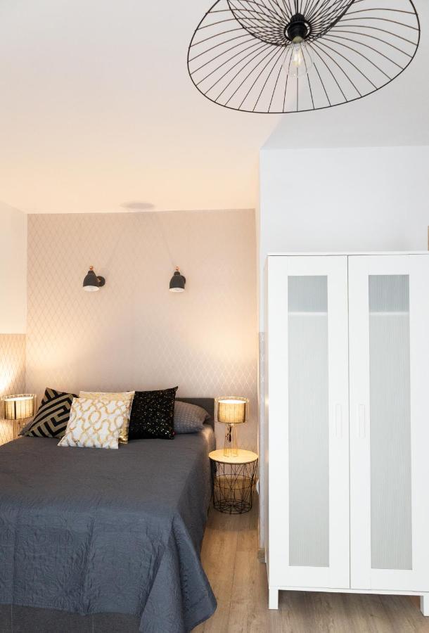Clicktheflat Zurawia Street Guest house Warsaw